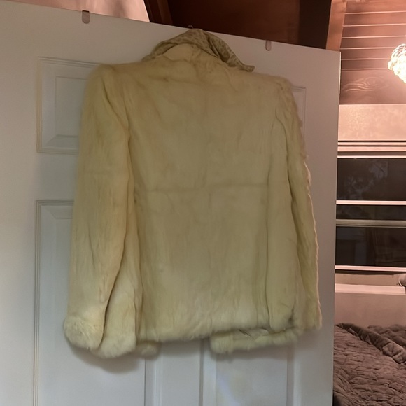 Vintage fur coat - Picture 3 of 7